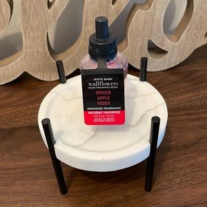 Bath and Body Works Spiced Apple Toddy Wallflower Refill Brand New